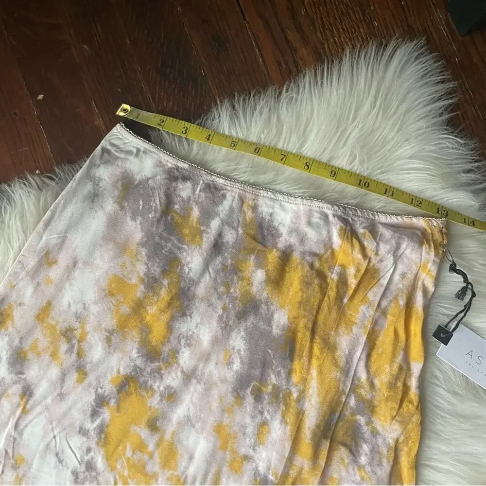 ASTR Watercolor Skirt NWT Tie Dye Nava Gold